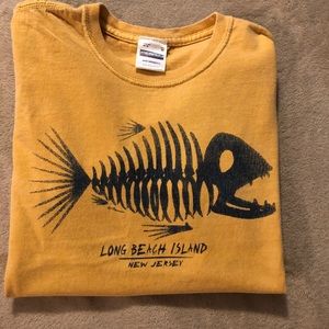 Long Beach island tee 💛 🌴